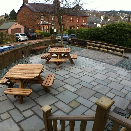 Hostel Wayfarers Independent *