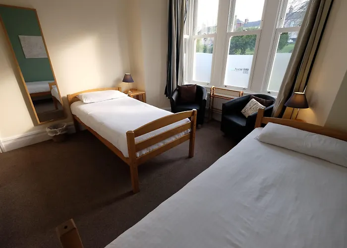 Wayfarers Independent بيت شباب *